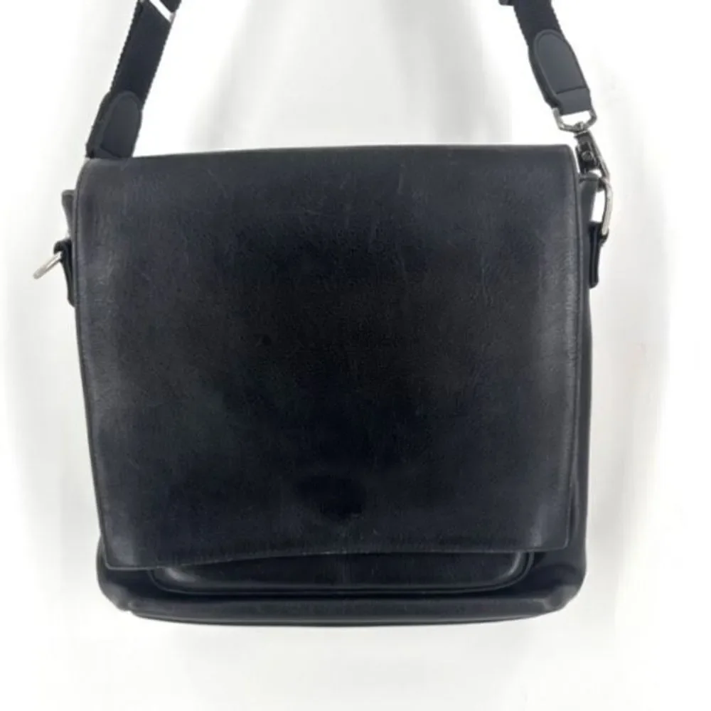 Vintage Village Tannery‎ By Sevestet Men's Large Black Leather Messenger Bag